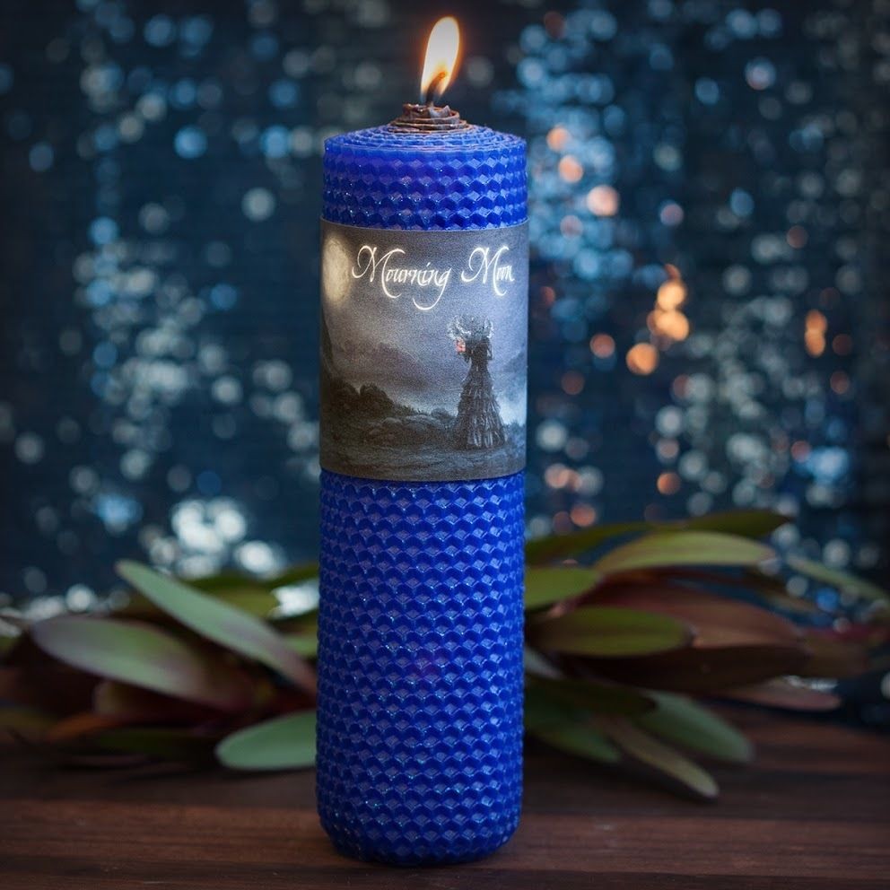 Mourning Moon Candle