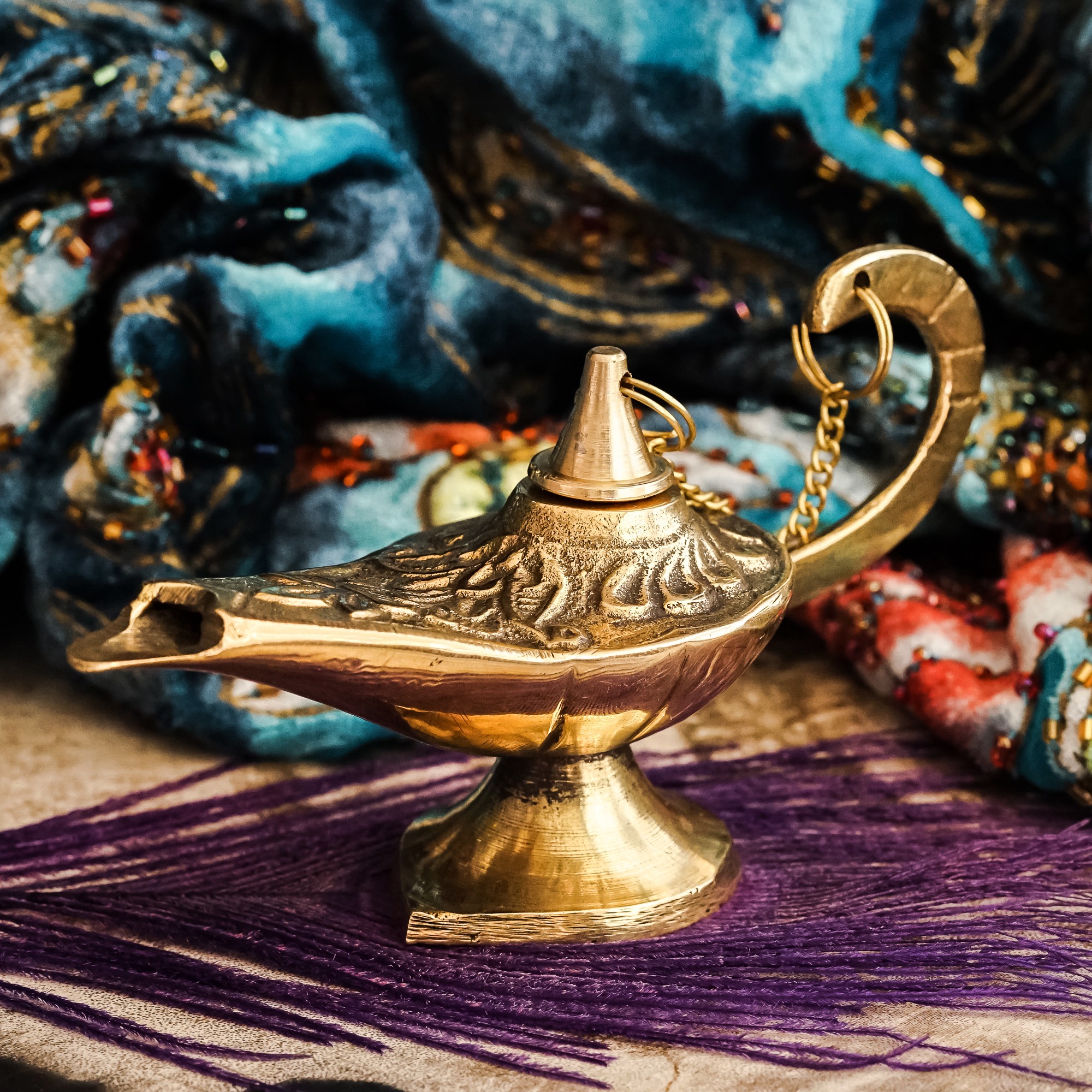 Antique Brass Aladdin Lamp