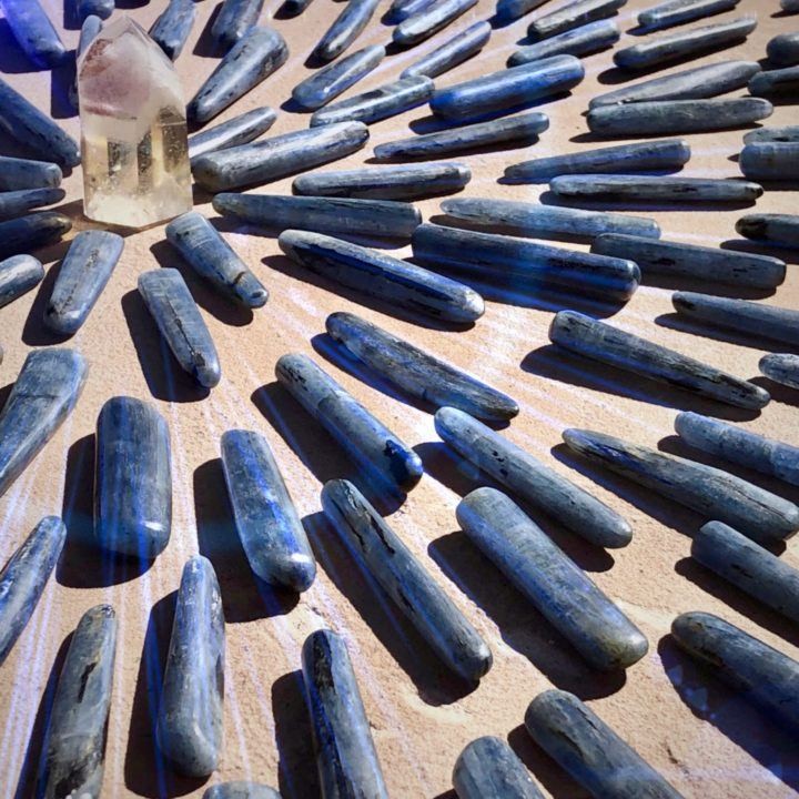 Tumbled_Blue_Kyanite_Wands_1of5