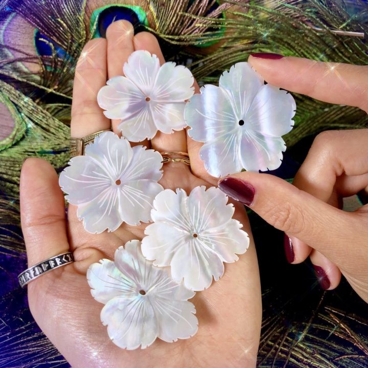 Mother_of_Pearl_Flowers_Wholesale_2of3
