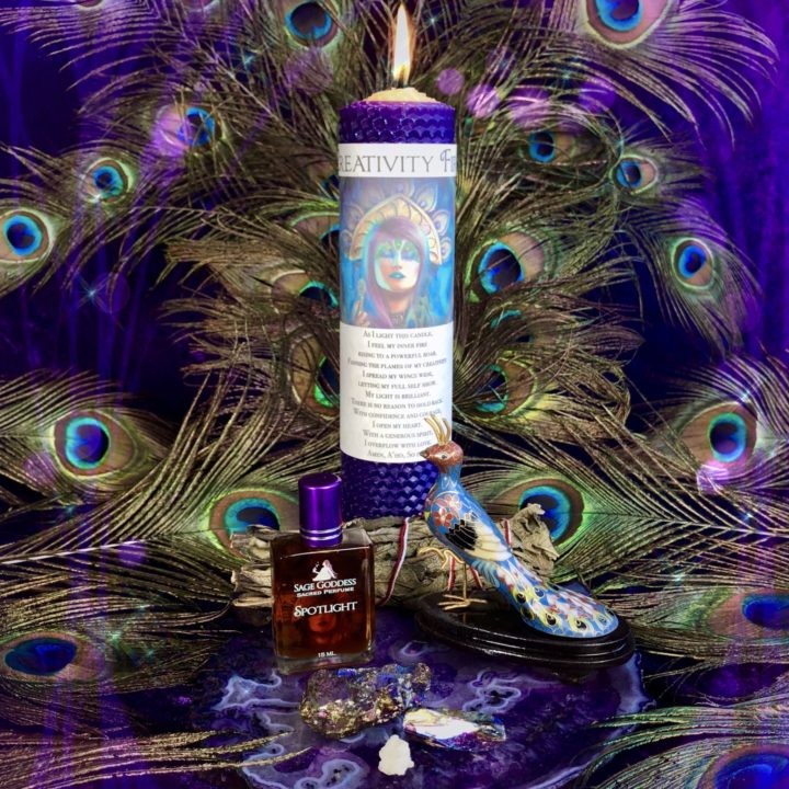 Peacock_New_Moon_Spirit_Animal_Set_for_Ritual_with_Athena_1of8_7_2