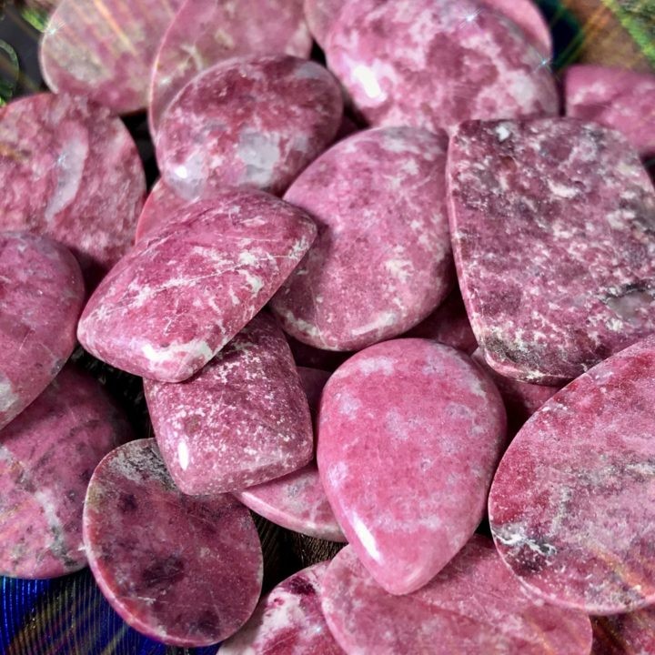 Thulite_Cabochons_Wholesale_3of3