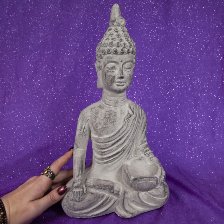 Buddha Meditating Statue