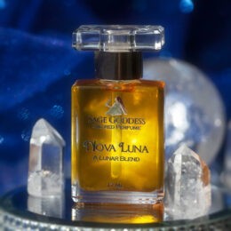 Nova Luna Perfume