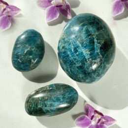 Blue Apatite Guidance Meditation Stone