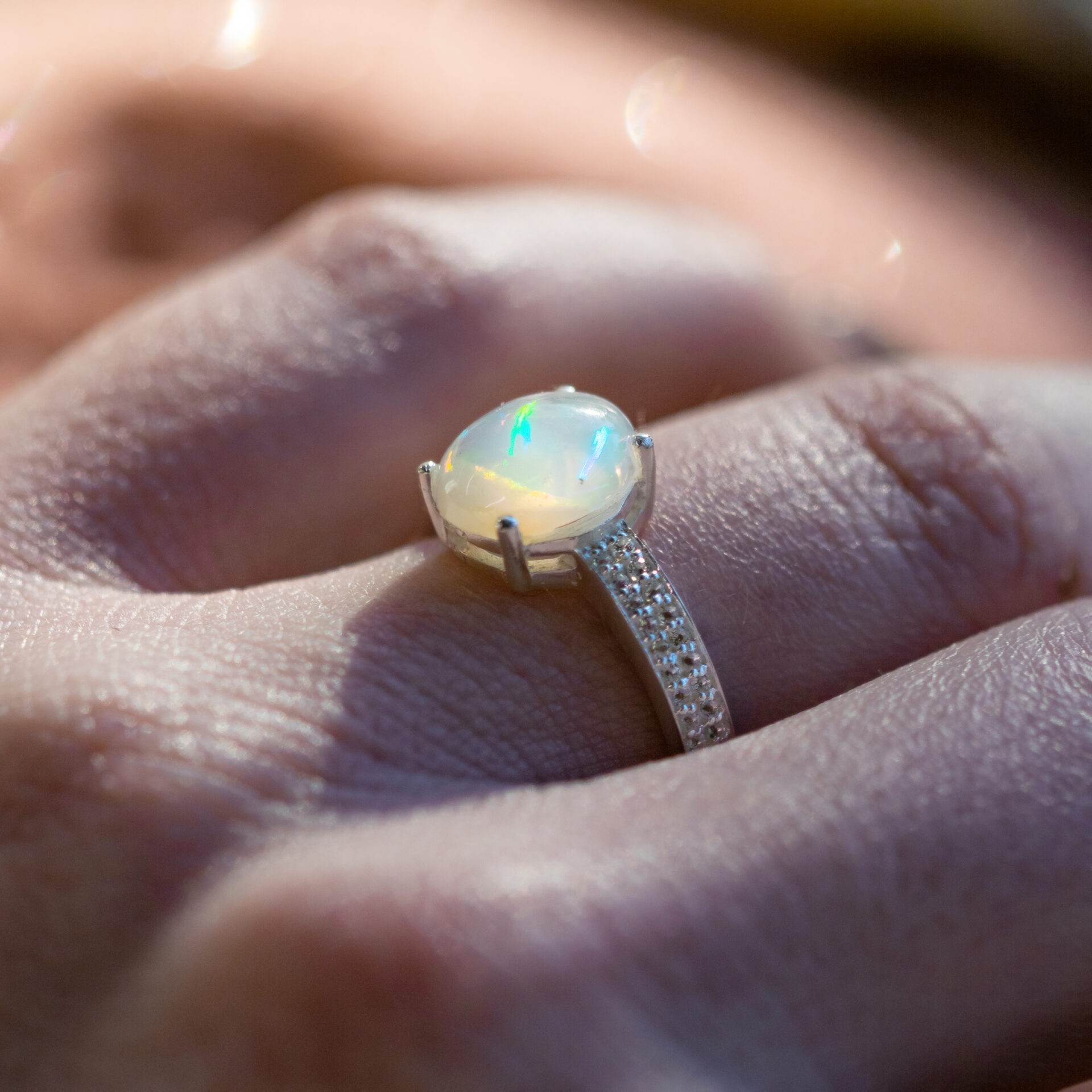 Women's Opal and Diamond Ring in 9ct Yellow Gold