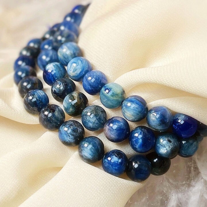 Instant Alignment Blue Kyanite Bracelet