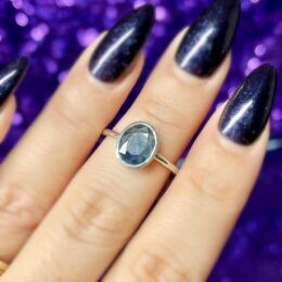 Faceted Sapphire Ring DD 1 of 17 Size 9 Blue Oval