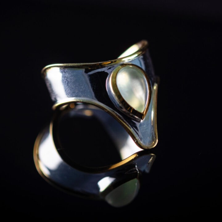 Chevron Prehnite Ring
