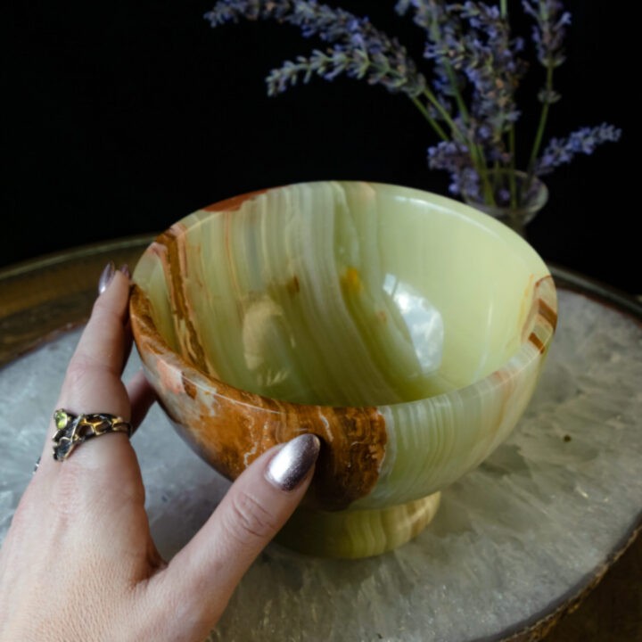 Green Onyx Offering Bowl