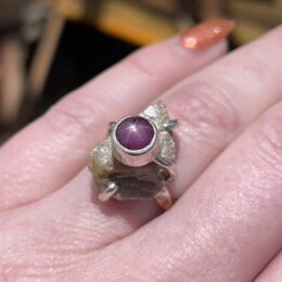 Gemstone Sale: Sphene and Star Ruby Ring
